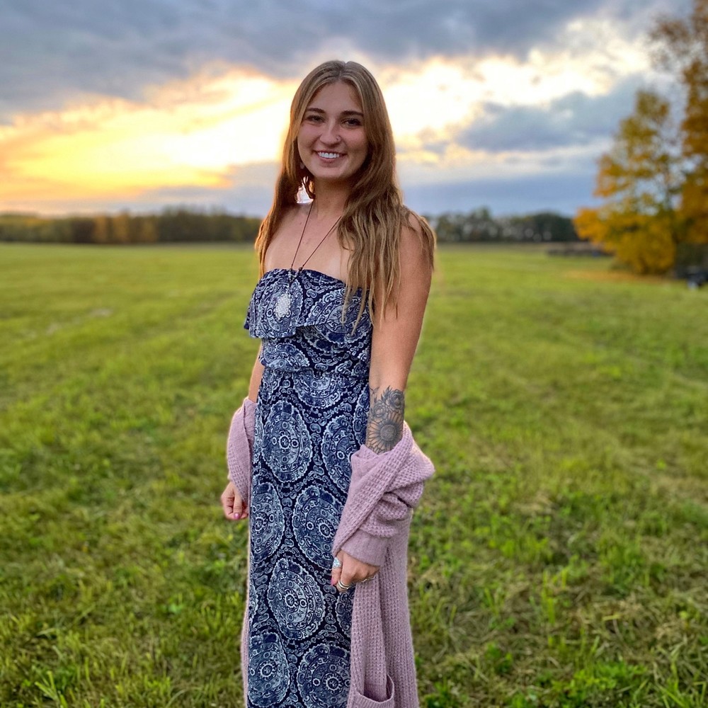 Meet your Posher, Mara